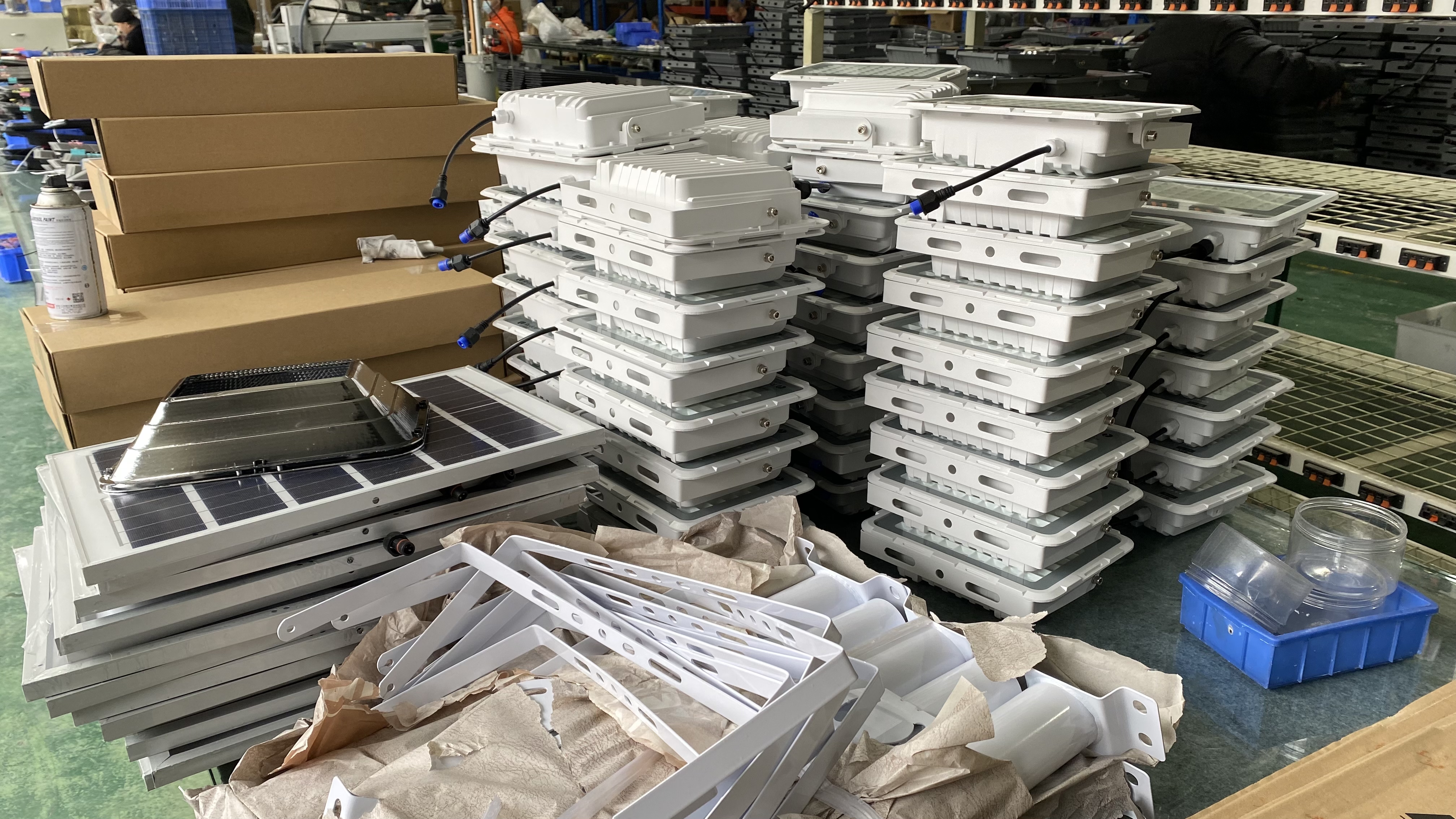 太陽能投光燈-夢之藍(lán)(圖7) 太陽能投光燈-夢之藍(lán)(圖7)